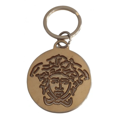 Pre-owned Versace Medusa Bag Charm In Gold
