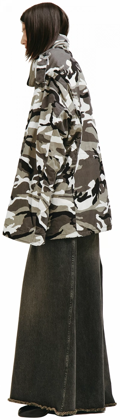 Shop Balenciaga Off-shoulder Camouflage-print Military Parka In Grey