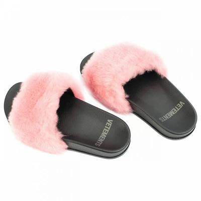 Shop Vetements Slippers With Pink Fur In Black