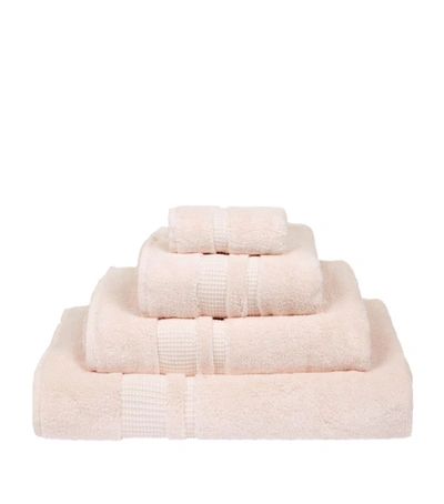 Shop Hamam Pera Hand Towel (50cm X 100cm) In Pink