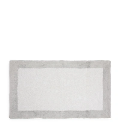 Shop Abyss & Habidecor Origine Bath Mat (70cm X 120cm) In Grey