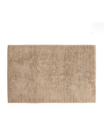 Shop Hamam Wavy Bath Mat (60cm X 95cm) In Neutral