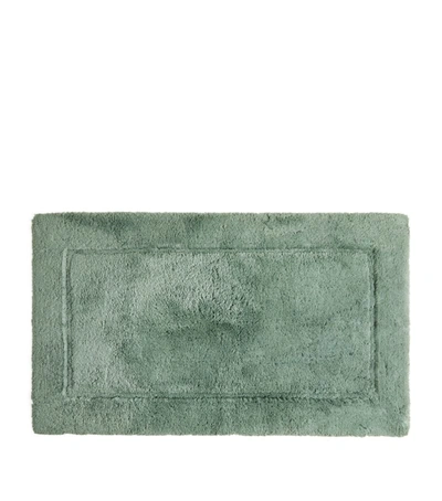Shop Abyss & Habidecor Must Bath Mat (70cm X 120cm) In Green