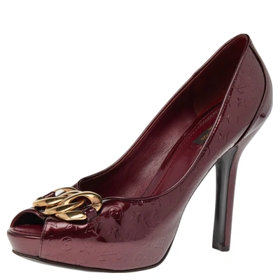 Pre-owned Louis Vuitton Burgundy Monogram Patent Leather Chain Detail Peep Toe Platform Pumps Size 40