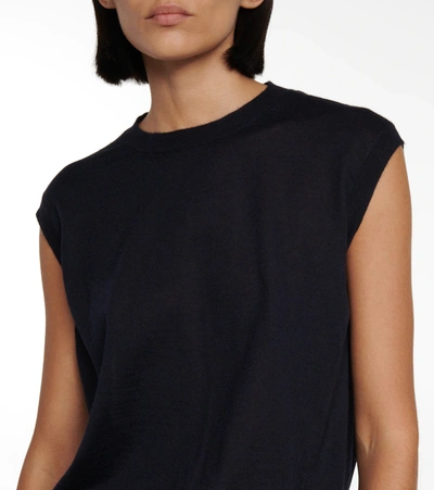 The Row Balham Cashmere Sweater Vest In Blue