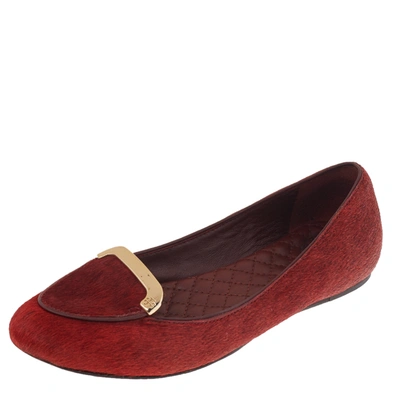 Pre-owned Tory Burch Red Calf Hair Ballet Flats Size 36.5