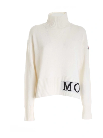 Shop Moncler - Sweater In White