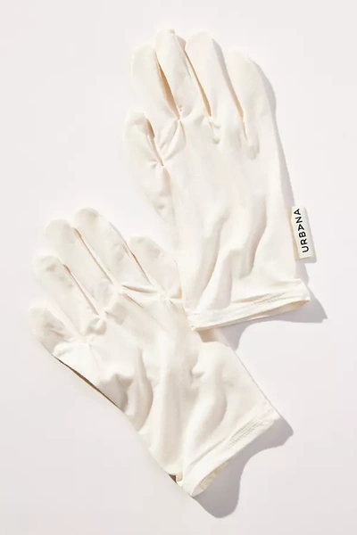 Spa Prive Moisturizing Gloves In White