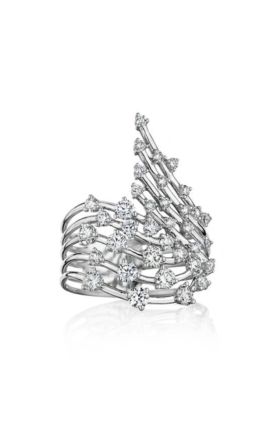 Shop Hueb Luminus Diamond Ring In White Gold