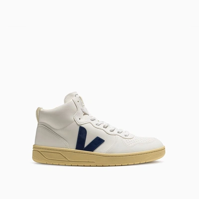 Shop Veja V-15 Cwl Sneakers Vq072687 In White Cobalt