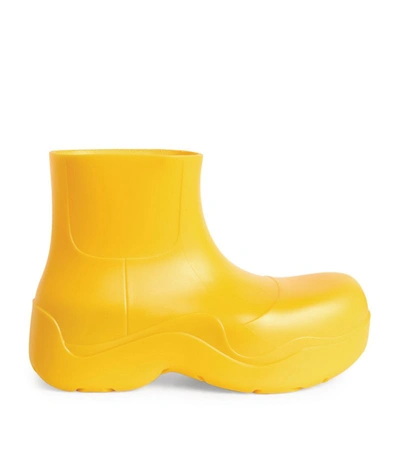 Shop Bottega Veneta Puddle Boots In Yellow