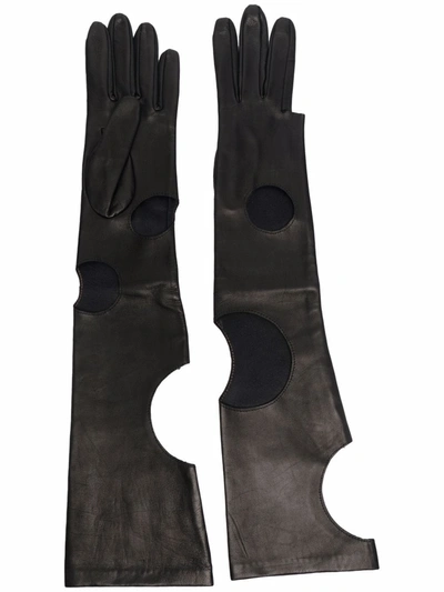 Shop Manokhi Cut Out-detail Leather Gloves In Schwarz