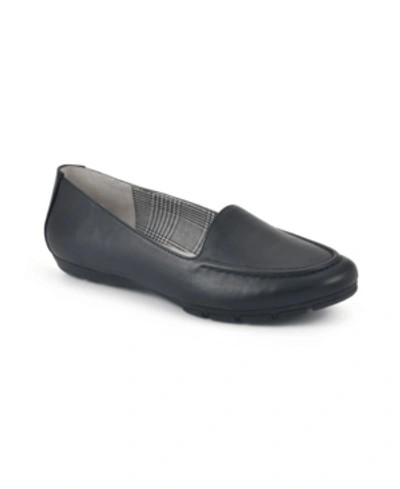 Shop Cliffs By White Mountain Women's Gracefully Flats In Black Smooth