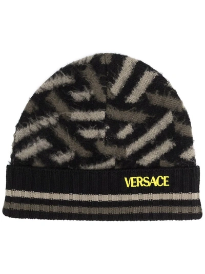 Shop Versace Greca Signature Brushed-wool Beanie In Schwarz