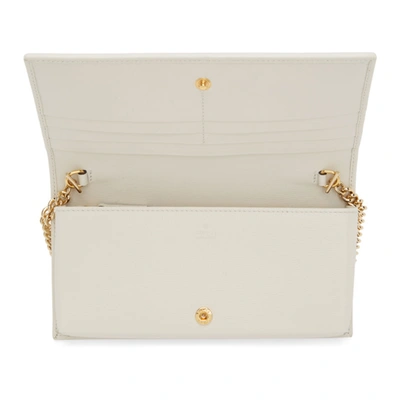 Shop Gucci White ' 1955' Gg Supreme Horsebit Chain Wallet Bag In 9761 Brn/wh