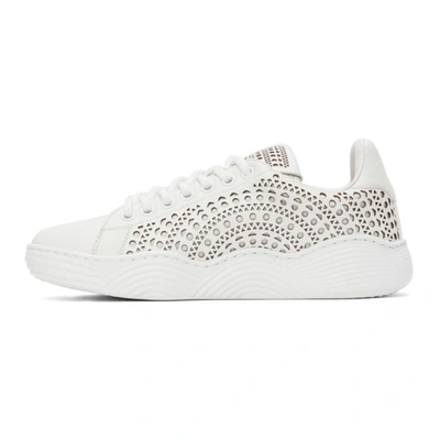 Shop Alaïa White Vienne Sneakers In 020 Off White