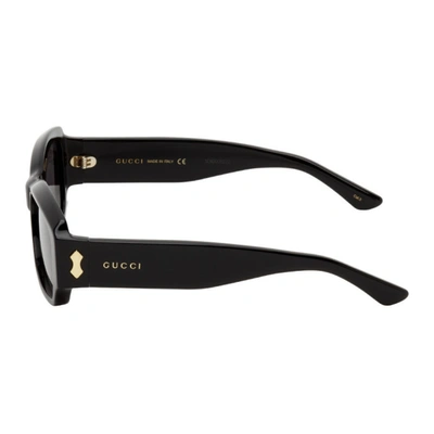 Shop Gucci Black Rectangular Sunglasses In 001