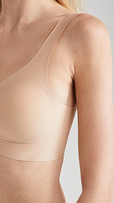 Commando Butter Soft-support Bralette In Beige