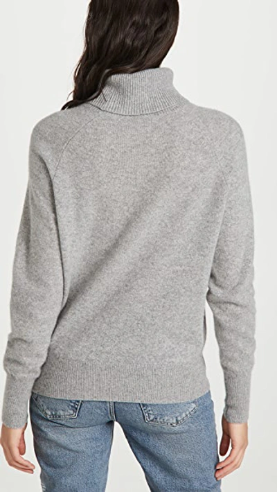 White + Warren Ribbed Trim Cashmere Turtleneck In Grey Heather