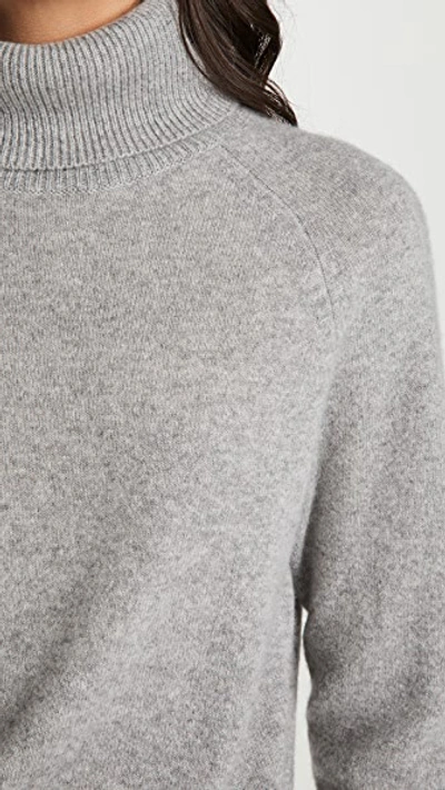 White + Warren Ribbed Trim Cashmere Turtleneck In Grey Heather