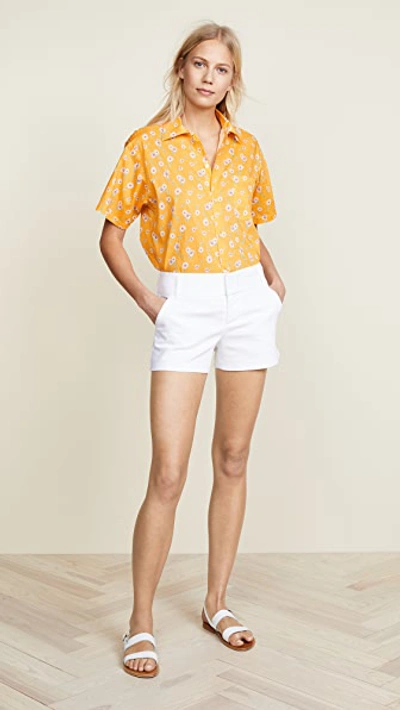 Alice And Olivia Cady Cotton Blend Shorts In White