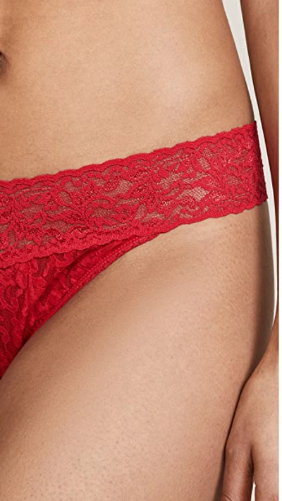 Hanky Panky Stretch Lace Traditional-rise Thong In Red
