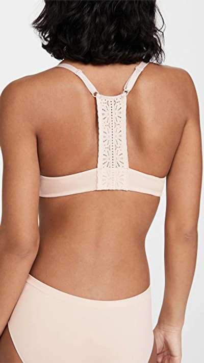 B.tempt'd By Wacoal Future Foundations Front-close Racerback Bra In Rose Smoke