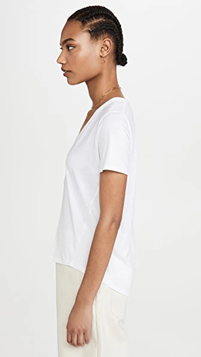 Veronica Beard Jean Cindy V Neck High Low Tee In White
