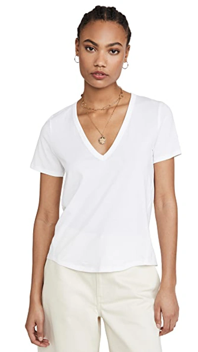 Veronica Beard Jean Cindy V Neck High Low Tee In White