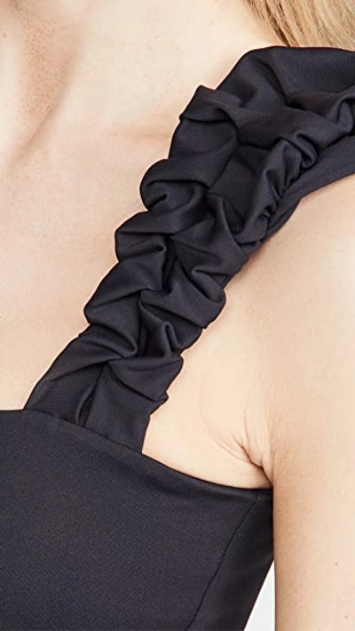 Port De Bras Scrunchie Active Crop Top In Black