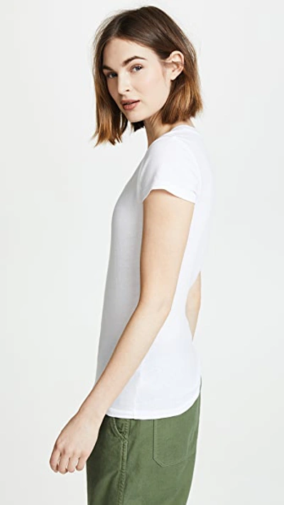 L Agence Becca V-neck Short-sleeve Tee In White