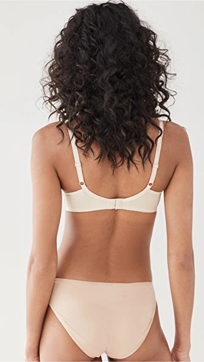 Wacoal Decadence Embroidered Contour Bra In Sand