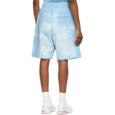 Shop Martine Rose Blue Dye Barambo Shorts In Mr061 Light Blue