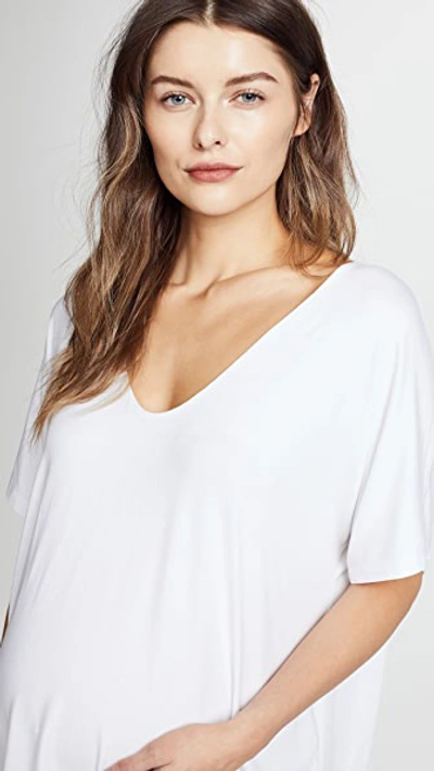 Hatch The Perfect Vee Maternity T-shirt In White