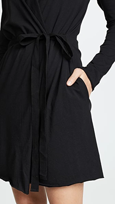 Skin Vivienne Fleece Recycled-polyester Robe In Black