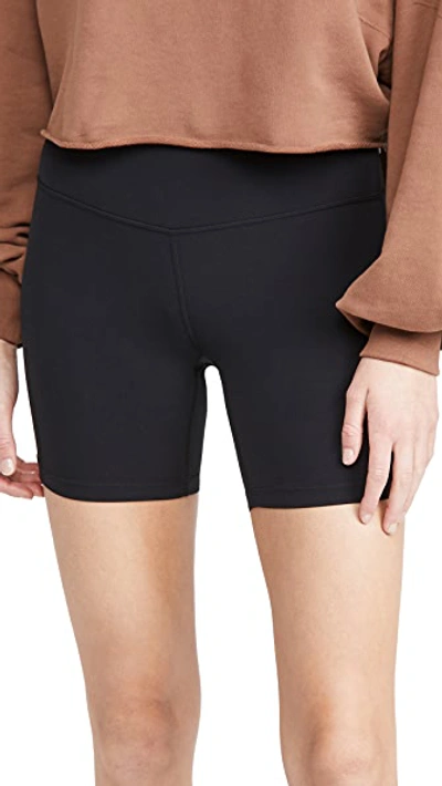 Splits59 Airweight High-waisted Bike Short In Black