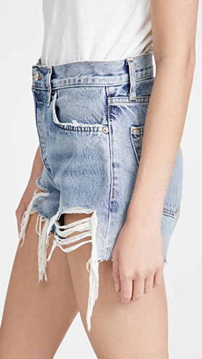 Shop Re/done 70s High Rise Shorts In Skylight Destroy