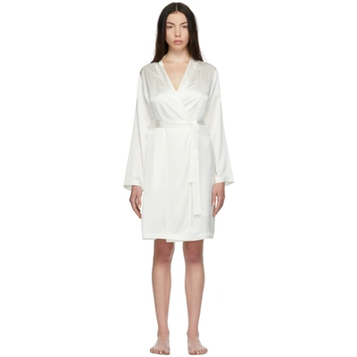 Shop La Perla White Silk Short Robe In 0031 Naturale