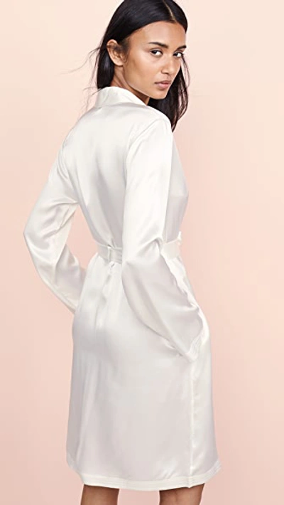 Shop La Perla Silk Short Robe In White