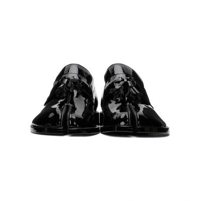 Shop Maison Margiela Black Patent Tassel Tabi Loafers In T8013 Black