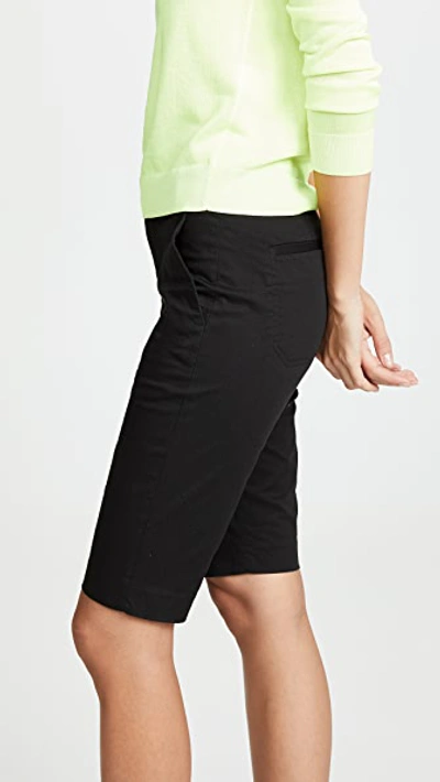 Vince Knee-length Side Pocket Chino Shorts In Black