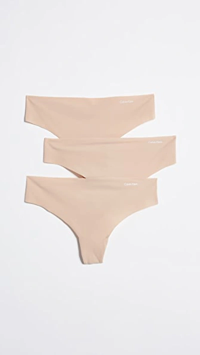 Calvin Klein Underwear 3 Pack Thong in Light Caramel, Power Plum