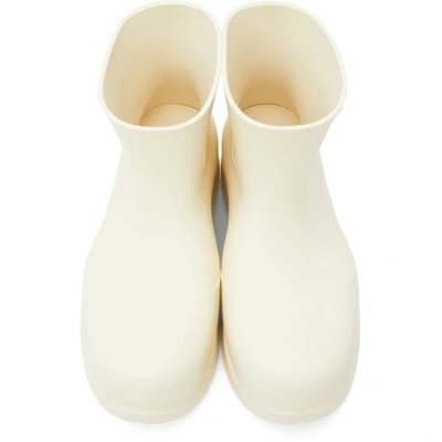 Shop Bottega Veneta Off-white Puddle Chelsea Boots In 9031 Sea Sa