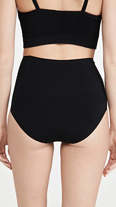 Hatch The Seamless Belly Briefs Black In Black