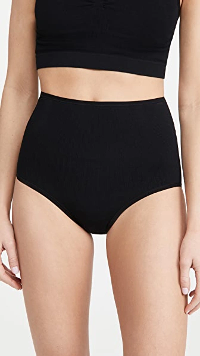 Hatch The Seamless Belly Briefs Black In Black