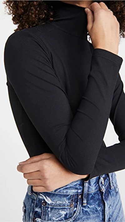 Susana Monaco Turtleneck Long Sleeve Top In Black