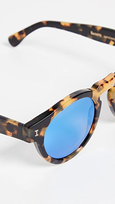Shop Illesteva Leonard Mirrored Sunglasses In Tortoise/blue