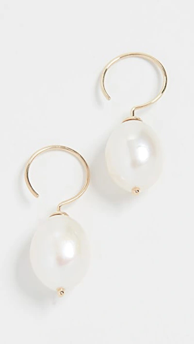 Shop Ariel Gordon Jewelry 14k Pearl Swing Hoop Earrings In Gold