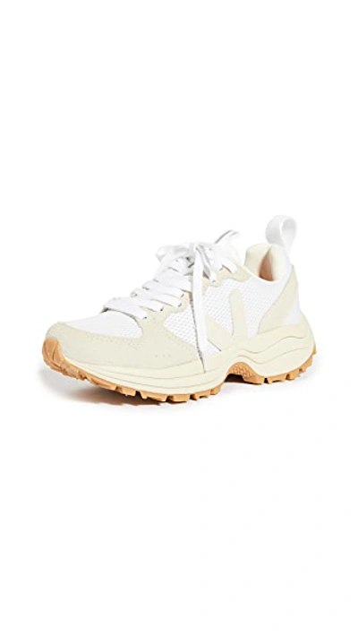 Veja Sneakers In White Pierre/natural