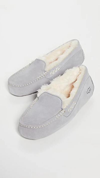 Ugg Ansley In Light Grey